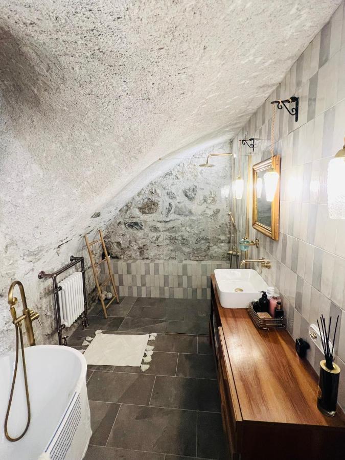 Superbe Appartement Au Chateau D'Allaman De 80M2 Лугрин Экстерьер фото