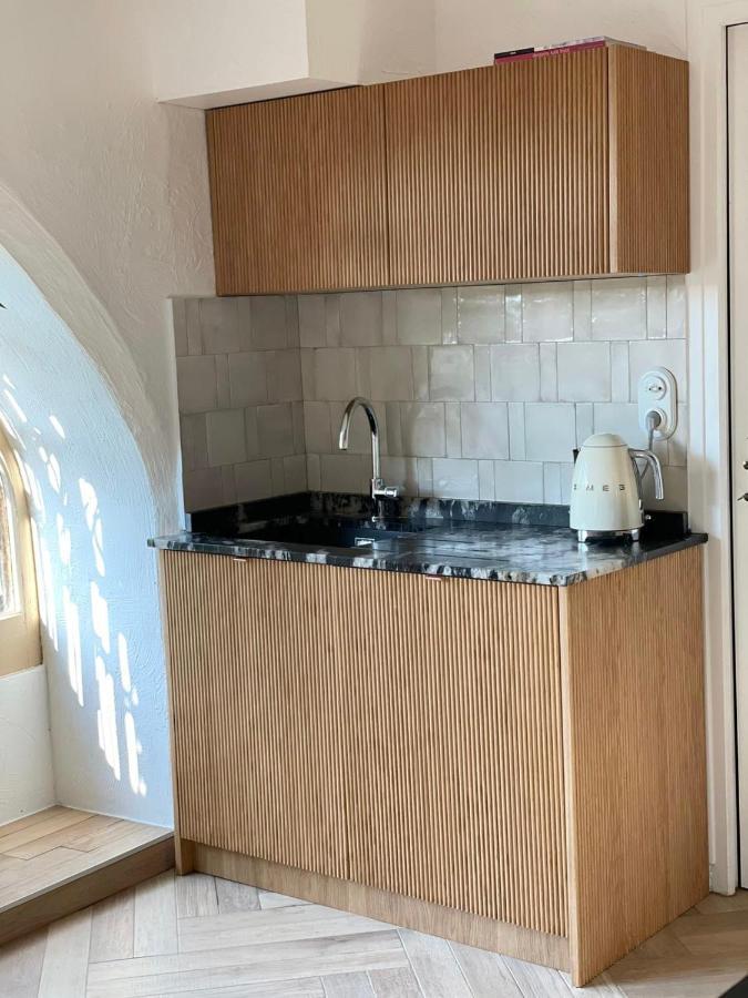Superbe Appartement Au Chateau D'Allaman De 80M2 Лугрин Экстерьер фото